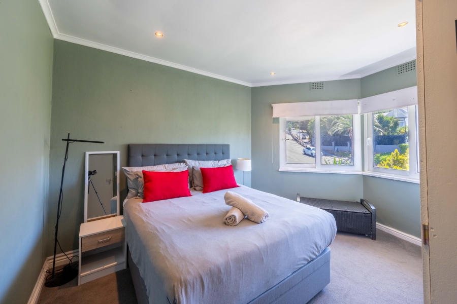 To Let 2 Bedroom Property for Rent in Oranjezicht Western Cape